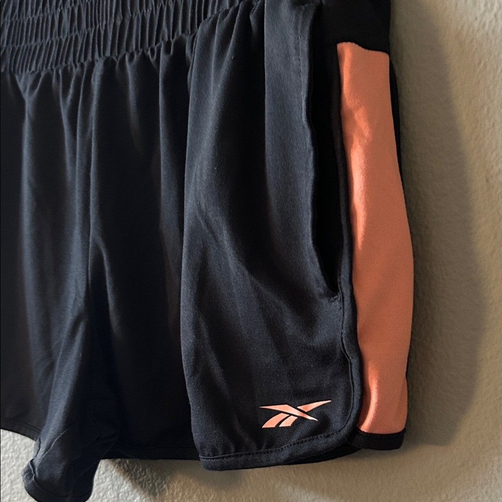 Reebok Women's Athletic Shorts in Black with Coral Highlights Size Medium - Picture 2 of 5